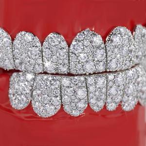 Grillz de Dientes de Plata 925 con Moissanita Estilo Provenzal Vintage, Polvo de Diamante, Joyería Hip Hop Personalizada Hecha a Mano en India - Product Image 4