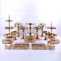 Décorations élégantes et modernes pour table de desserts, ensemble complet brillant doré, support à gâteau à 3 étages en acier inoxydable doré, ensemble de plats pour mariage