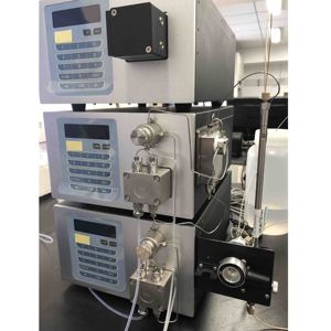Sistema de Cromatografía de Alto Rendimiento (HPLC) con Gradiente de Laboratorio - Product Image 3