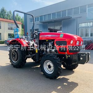 Tractor de Ruedas Lin Guo Wang de 50 Hp 4x4 con Transmisión por Engranajes para Uso Agrícola - Product Image 4