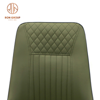 Vente en gros de chaise de restaurant moderne, légère, de haute qualité, élégante, avec cadre en métal, chaise de salle à manger en cuir PU souple