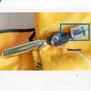 <span class=keywords><strong>Gilet</strong></span> <span class=keywords><strong>de</strong></span> plongée en mousse PVC réfléchissant pour adulte dispositif <span class=keywords><strong>de</strong></span> <span class=keywords><strong>sauvetage</strong></span> <span class=keywords><strong>gonflable</strong></span> EPE flottant manuel/automatique pour enfants en vente - Product Image 4