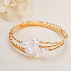 Pulsera de Perlas de Agua Dulce del Lago de la Montaña de Zhuji, Estilo Femenino, Joyería de Mano Trenzada para Regalo, Ocasiones, Venta al por Mayor - Product Image 3