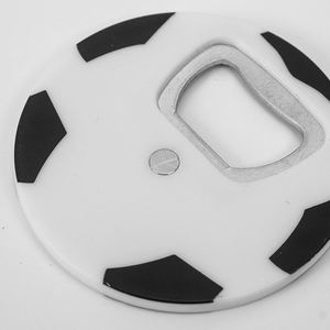 Décapsuleur multifonctionnel portable avec aimant pour réfrigérateur, ouvre-bouteille de bière et de vin, personnalisable avec logo, vente en gros - Product Image 4