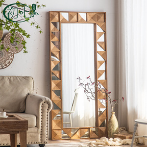 Espejo de pie con marco de madera estilo Wabi Sabi, hecho a mano para uso doméstico - Product Image 1