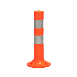 Poteau de signalisation routière en plastique orange, 450 mm de hauteur, réflecteur prismatique haute intensité, diamètre 100 mm, pour aéroports - Product Image 1