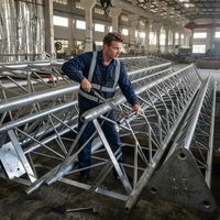 Tour de soutien en acier galvanisé de 60 m à technologie professionnelle pour réseau LTE et pylon de communication rurale