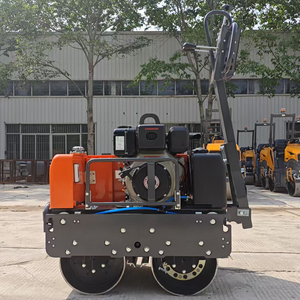 รถบดถนนแบบสั่นสะเทือนสองดรัมรถบดถนนแบบไฮดรอลิกพร้อมมอเตอร์ปั๊มสำหรับการก่อสร้างถนน - Product Image 5