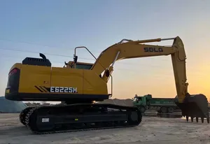 Excavadora Mediana Multiusos SDLG E6225H con Acoplador Rápido para Diversas Operaciones de Construcción con Accesorios Pesados - Product Image 5