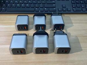 อะแดปเตอร์ชาร์จโทรศัพท์มือถือแบบเร็ว USB สำหรับขายส่งจากโรงงาน พร้อมปลั๊กจ่ายไฟ 350W PD ABS สำหรับ <span class=keywords><strong>infinx</strong></span> - Product Image 3