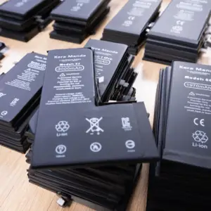 Kara Manda Factory Wholesale Replacement Battery For IPhone All Models Phone Battery Over 500 Times For IPhone Battery