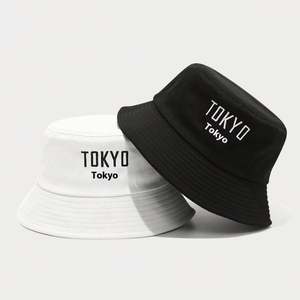 Chapeau Bob Personnalisé Brodé Logo Mode Noir Blanc pour Femme et Homme – Chapeau de Pêcheur Pare-Soleil à Large Bord - Product Image 2