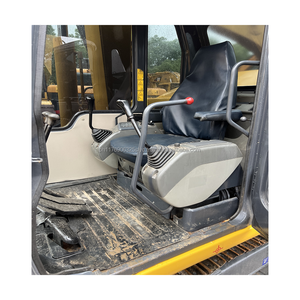 Mini-excavatrice Komatsu PC60 de 6 tonnes, machine de chantier d'occasion avec composants principaux, moteur et pompe pour petits travaux de terrassement - Product Image 3