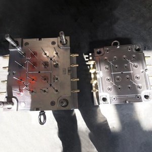 Chuyên nghiệp y tế khuôn tiêm khuôn nhựa cho ống tiêm thổi khuôn làm P20 CNC thổi tiêm cho hộ gia đình PP PVC lạnh - Product Image 2