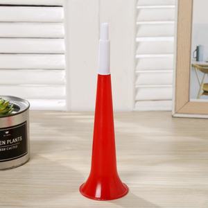 Corneta de plástico para animar a los aficionados al fútbol, accesorio para eventos deportivos y torneos - Product Image 2