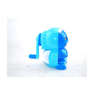 Deli Bee Girl Pencil Sharpener 107x84x107mm Manual Cartoon Student Stationery Animal Type Plastic - Product Image 5