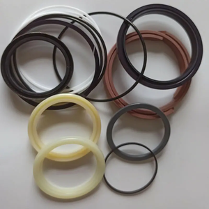 E307 <span class=keywords><strong>E120B</strong></span> <span class=keywords><strong>Kit</strong></span> di riparazione cilindro idraulico braccio benna <span class=keywords><strong>Kit</strong></span> di tenuta per escavatore Caterpillar 995311 995310 - Product Image 1