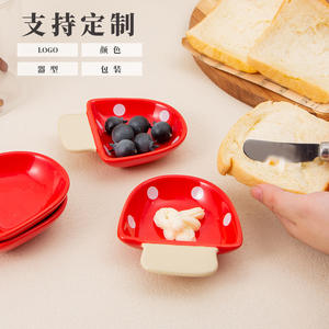 Plato de cerámica con forma de hongo de 10.5 cm, rojo con puntos blancos, para niños y adultos, para servir o mojar. - Product Image 3