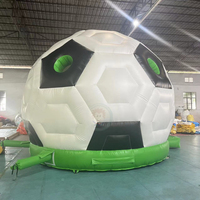Château gonflable de football d'extérieur pour enfants, idéal pour les fêtes