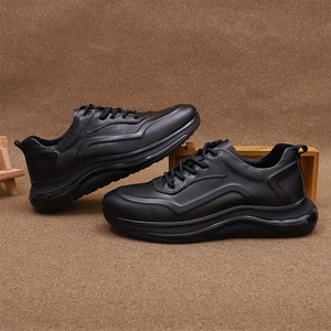 Chaussures de randonnée pour hommes à bout rond en cuir de vache, respirantes, avec semelle extérieure en caoutchouc et semelle intermédiaire en EVA, pour l'automne et les tenues décontractées - Product Image 3