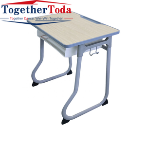 Ensemble <span class=keywords><strong>de</strong></span> bureaux et chaises modernes en métal, plastique et MDF pour l'école, idéal pour la <span class=keywords><strong>lecture</strong></span> et l'étude - Commande en gros - Product Image 2