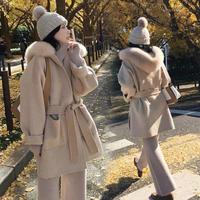 Manteau en laine véritable de luxe avec fourrure de renard véritable, collection automne-hiver 2023, pour femmes, de marque européenne renommée