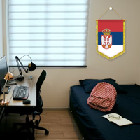 Drapeau Tricolore Rouge Bleu Blanc Orthodoxe Serbe pour Décoration Intérieure de Voiture, Petit Souvenir de Belgrade