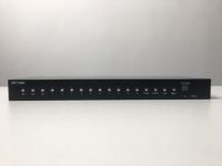 Commutateur KVM IP intégré 32 ports, commutateurs multi-ordinateurs haute densité avec installation de câbles UTP (CAT5/5e/6) standard