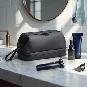 Sac de <span class=keywords><strong>toilette</strong></span> imperméable personnalisé Royal Fair, capacité moyenne pour <span class=keywords><strong>homme</strong></span>, design en Oxford givré, <span class=keywords><strong>logo</strong></span> imprimé, sac de <span class=keywords><strong>toilette</strong></span> uni, trousse de <span class=keywords><strong>toilette</strong></span> pour <span class=keywords><strong>homme</strong></span> - Product Image 1