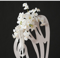OBO Luxe Chemin de table floral en cascade moderne en soie artificielle, motif lys blanc, pour allée de mariage, centre de table et décoration de banquets d'hôtel