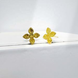 Prix usine – Nouveauté 2026 – Boucles d'oreilles clous papillon en argent sterling 925 plaqué or CNC, hypoallergéniques, pour enfants et femmes - Product Image 4