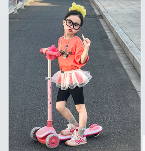 Adjustable Height Foldable Alloy Children's Scooter Illuminated LED Wheels 3-10 Year Olds Modern for Outdoor Use Featuring <strong>Three</strong> - Product Image 1