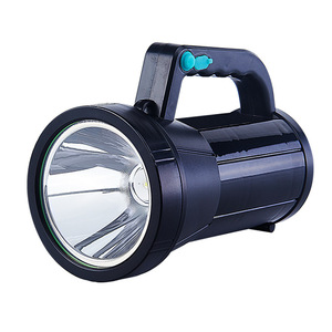 ไฟฉาย LED แสงสว่างแรงสำหรับใช้งานกลางแจ้ง ชาร์จไฟได้ กำลังไฟสูง ฟังก์ชั่นหลากหลาย พร้อมระบบหรี่ไฟ ดีไซน์กันน้ำ - Product Image 2