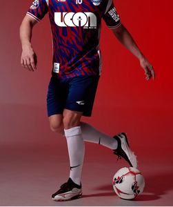 Haut de sport à manches courtes d'été personnalisable pour enfants et adultes maillot d'entraînement de football avec le nouveau logo de l'équipe de match en maille - Product Image 5