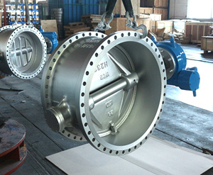 Vanne papillon actionnée de grand diamètre DN1600, corps WCB double excentrique pour les infrastructures hydrauliques - Product Image 3
