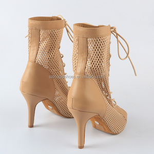 <span class=keywords><strong>Bottines</strong></span> de danse latine personnalisées pour femmes Bachata <span class=keywords><strong>Salsa</strong></span> chaussures de danse abricot PU et maille chaussures de danse à lacets 8.5CM - Product Image 5