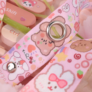 Индивидуальный полиэстеровый ита-лэндкард с принтом мультяшных персонажей, термотрансферная печать, персонализированный именной нашейный ремешок с крючком-защелкой - Product Image 4