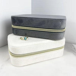 Hoge Kwaliteit Custom Logo Wholesale Luxe Pu Lederen Mini Reizen Sieraden Doos Organiseren Case Lederen Sieraden Doosjes - Product Image 6