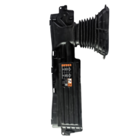 Tuyau de filtration d'air / Boîtier d'admission d'occasion pour Lincoln Nautilus 2024-2026 OE PZ139C675CC avec garantie d'un an