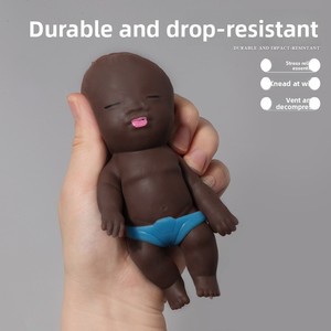 Nueva Muñeca Momoko Negra, Juguete Antiestrés, Juguete Viral Popular en Línea, Material de Goma, para Mayores de 14 Años - Product Image 4