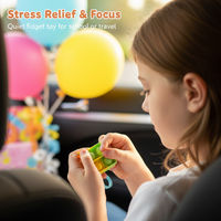 Porte-clés en silicone Pop Bubble Macaron carré, lot de 30, jouet anti-stress, breloque pour sac à dos, cadeaux pour enfants, boîte de couleur