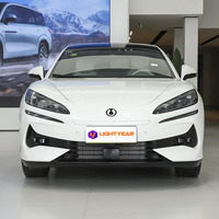 Новый гибридный автомобиль BYD Tengshi Z9 2024 года