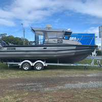 Bateau de pêche sportif en aluminium de 7,5 m (25 pieds) avec moteur et cabine pour la navigation de plaisance, certifié CE