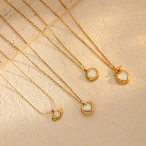Collar con colgante de acero inoxidable chapado en oro de 18 quilates, cadena de eslabones de diseño geométrico de perlas, luz de lujo para mujer, <span class=keywords><strong>Vida</strong></span> Diaria versátil - Product Image 2