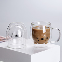 Tasse en verre à double paroi isolée en borosilicate de 250ml en forme d'ours mignon avec poignée en paille de couvercle en bambou pour café lait thé