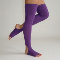 Chaussettes antidérapantes personnalisées en gros à bout ouvert, talon ouvert, pour yoga et pilates, montantes au-dessus du genou