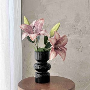 Flores de Lirio Artificiales, Flor de Seda con Tacto Natural, Decoración para Bodas y Hogar, Estilo Minimalista - Product Image 3