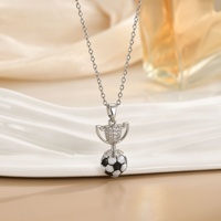 Nouveau Collier Unisexe 2026 FC en Résine Cuivrée Plaqué Or, Style Sportif, Pendentif Emblème d'Équipe, Simple et Élégant