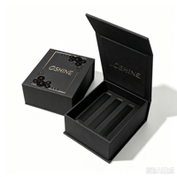 Boîte d'emballage rigide écologique personnalisée magnétique de luxe pour parfums, cosmétiques et bougies, impression UV dorée avec insert, échantillon gratuit