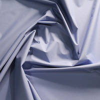 380T 400T 100% Tissus en taffetas imperméables en polyester ou en nylon ciré uni pour doudoune